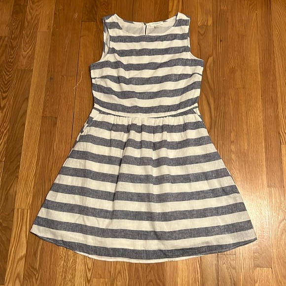 beachlunchlounge Dresses & Skirts - Beach Lunch Lounge Blue and White Linen Dress Size‎ medium